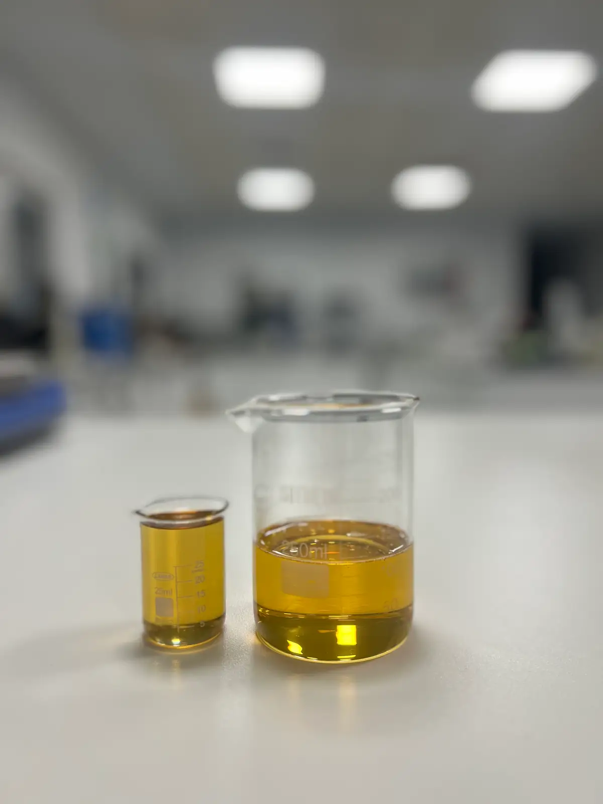 Lab oil beakers